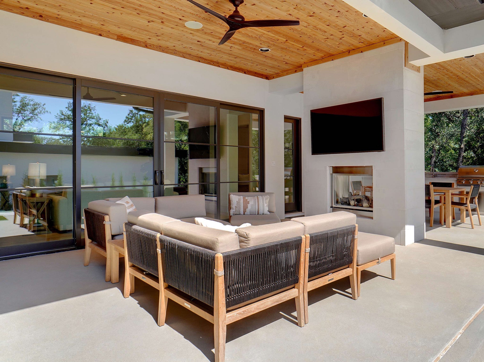Malibu Outdoor Sectional Set