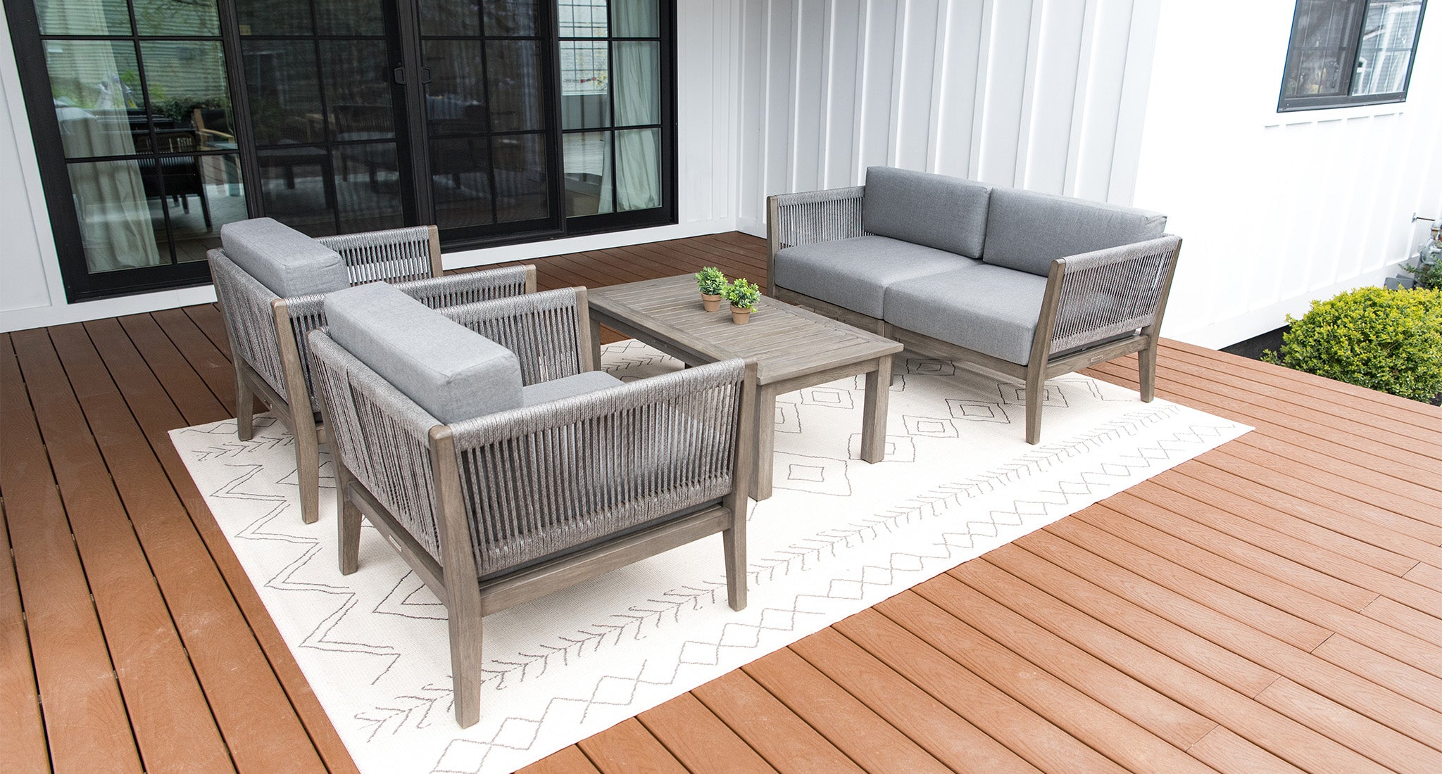 Fiji Loveseat & Club Chair Set4