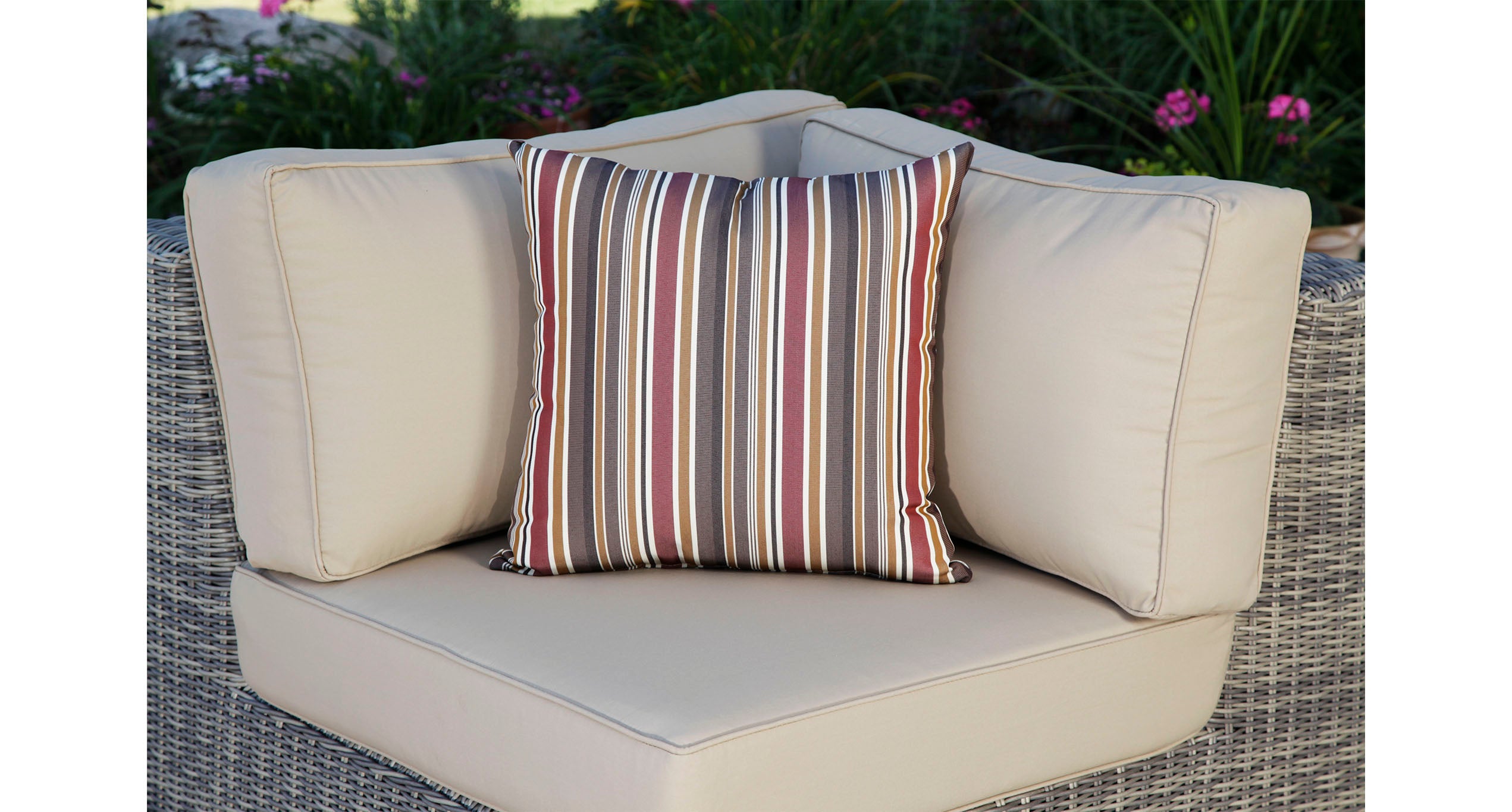 Outdoor throw pillow red striped