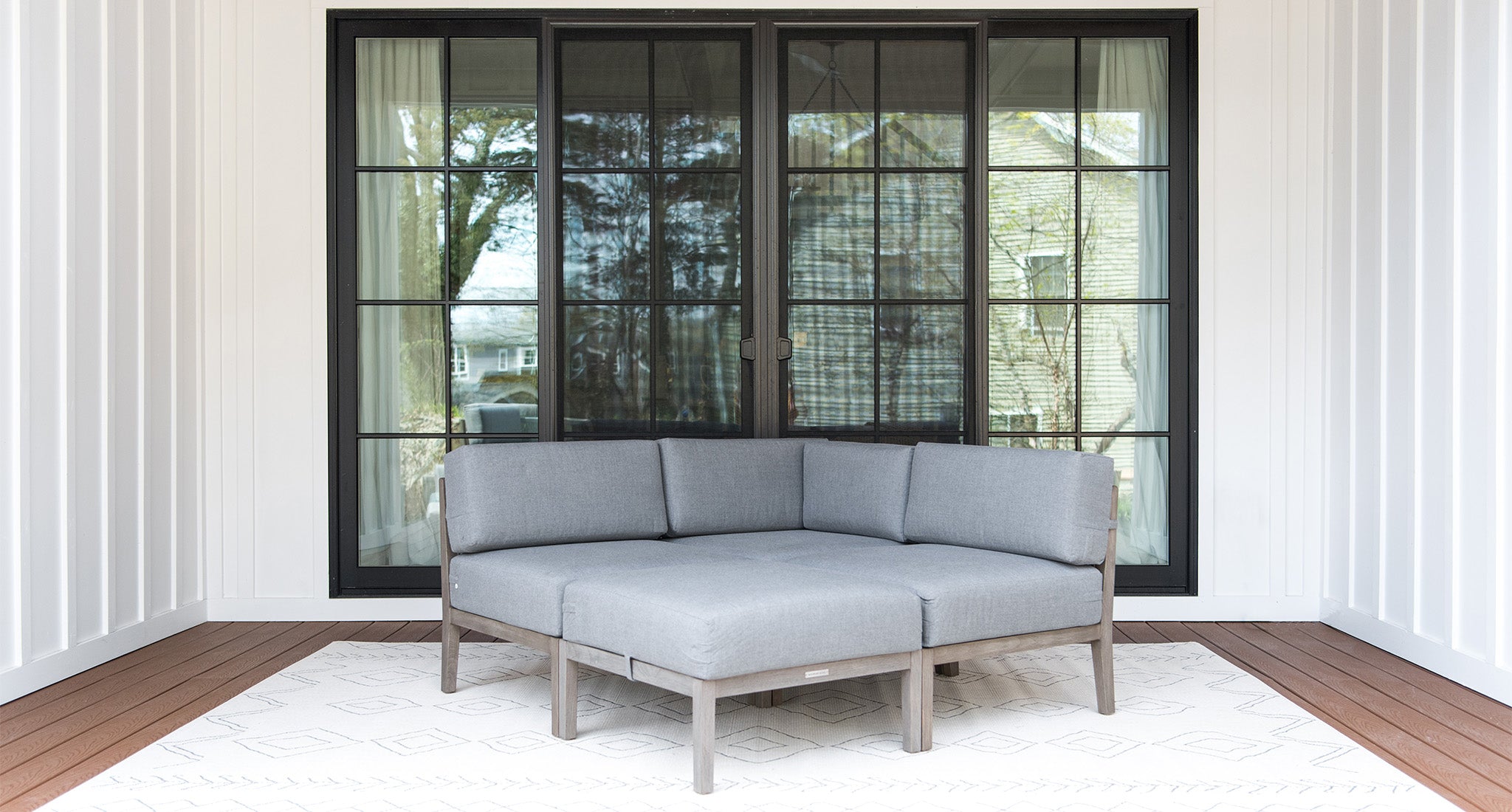 Fiji 4 piece daybed