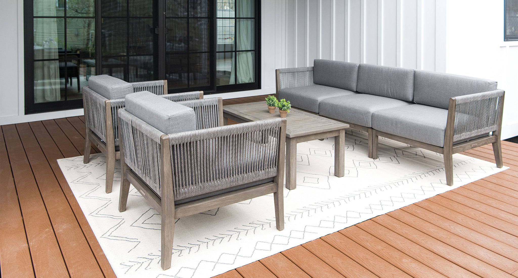 Fiji Outdoor Sofa & Club Chair Set4