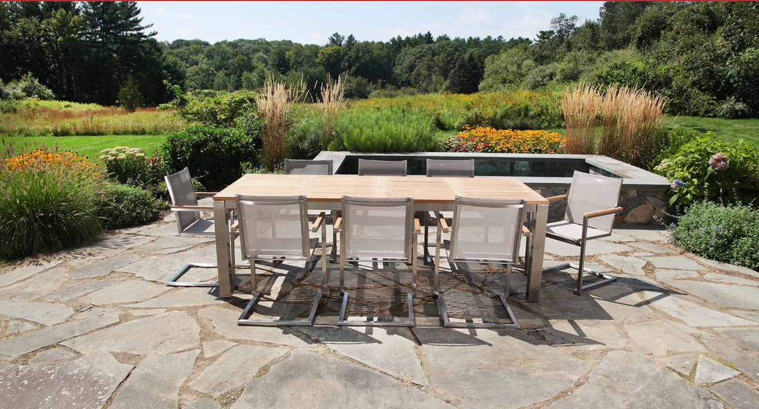 What Makes Teak Outdoor Furniture the Ultimate Choice for Outdoor Living