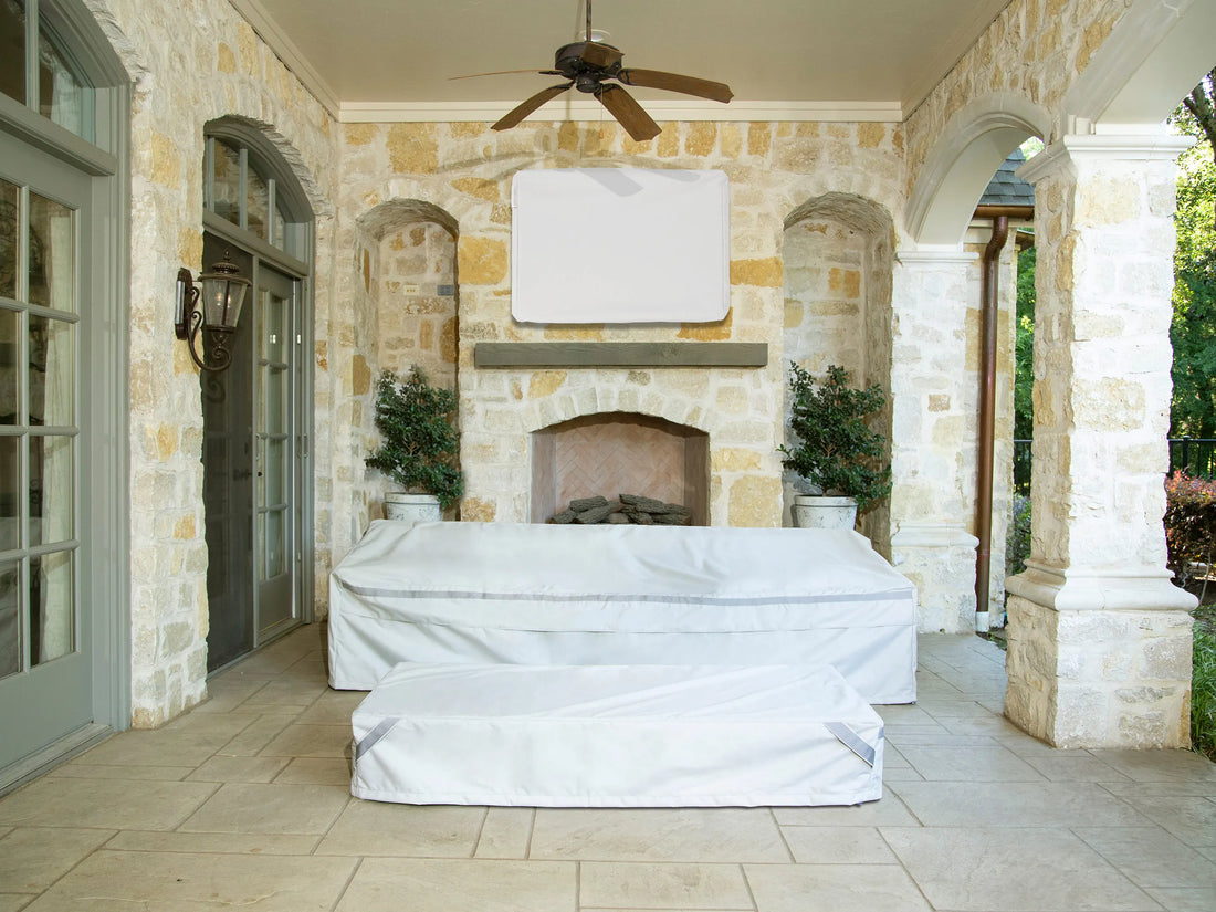 Outdoor Entertaining Made Easy: 6 Tips for Hosting a Beautiful & Comfortable Party