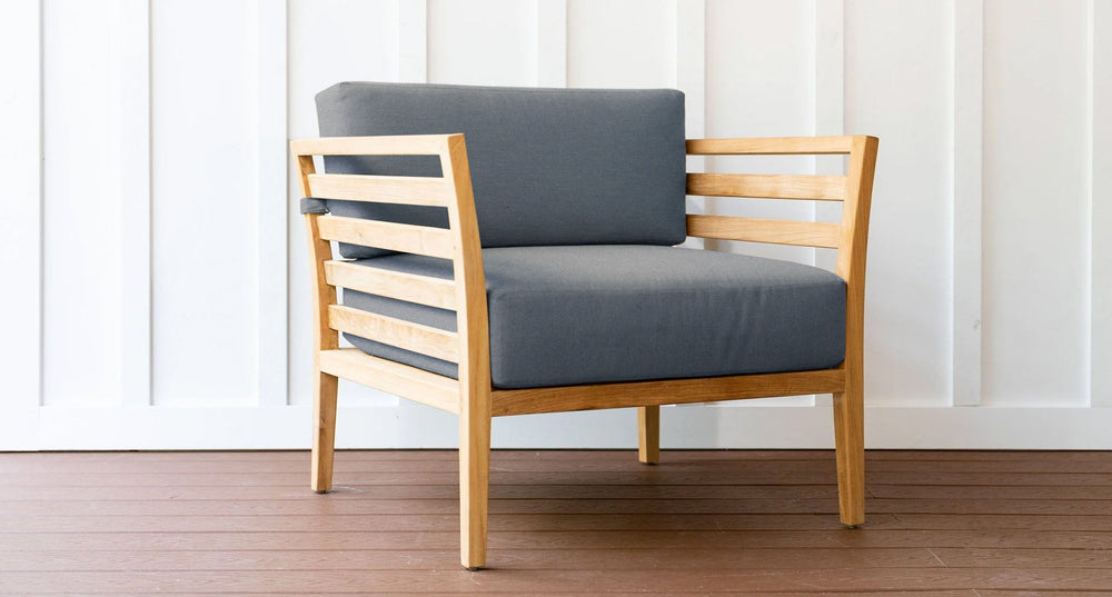 Bali outdoor club chair - Sunbrella Spectrum Mushroom